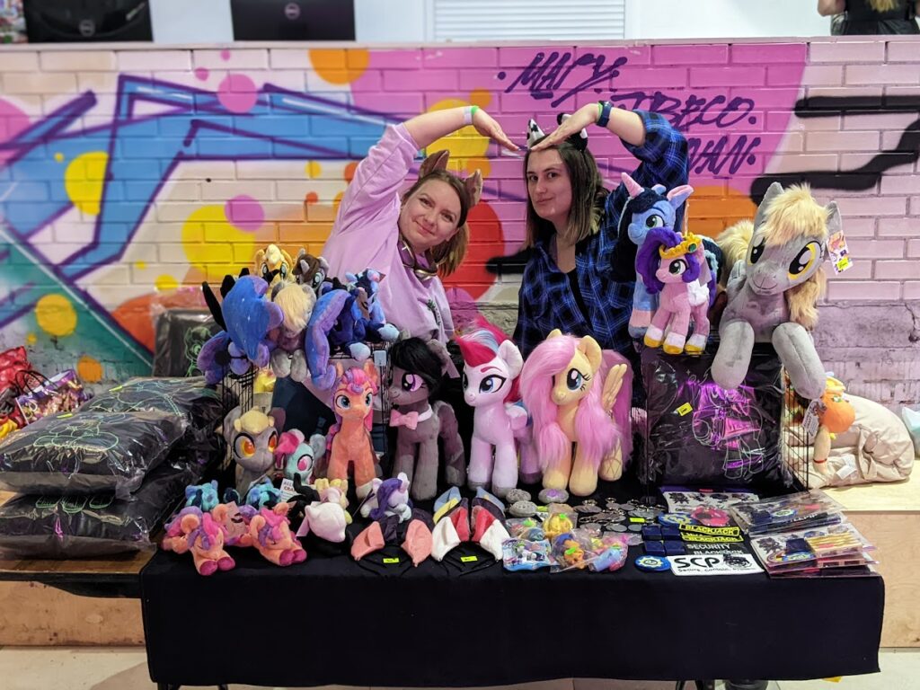 PVCF23 Burgunzik Product Pic
